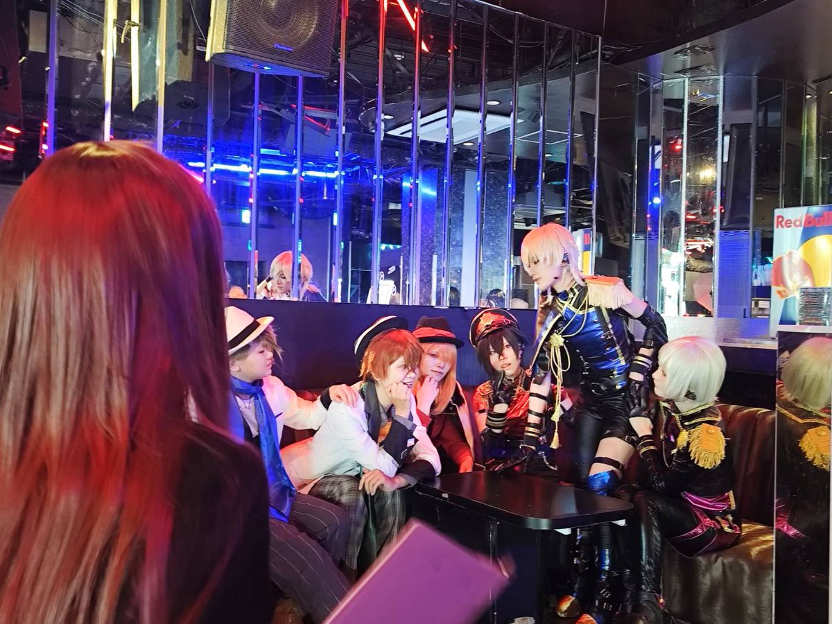 lovemusic2835's tweet photo. 【コスプレ】
アイチュウ
Lancelot/Alchemist

VS.
#世界をハグchu併せ_0809 https://t.co/2Yk1l6omXH