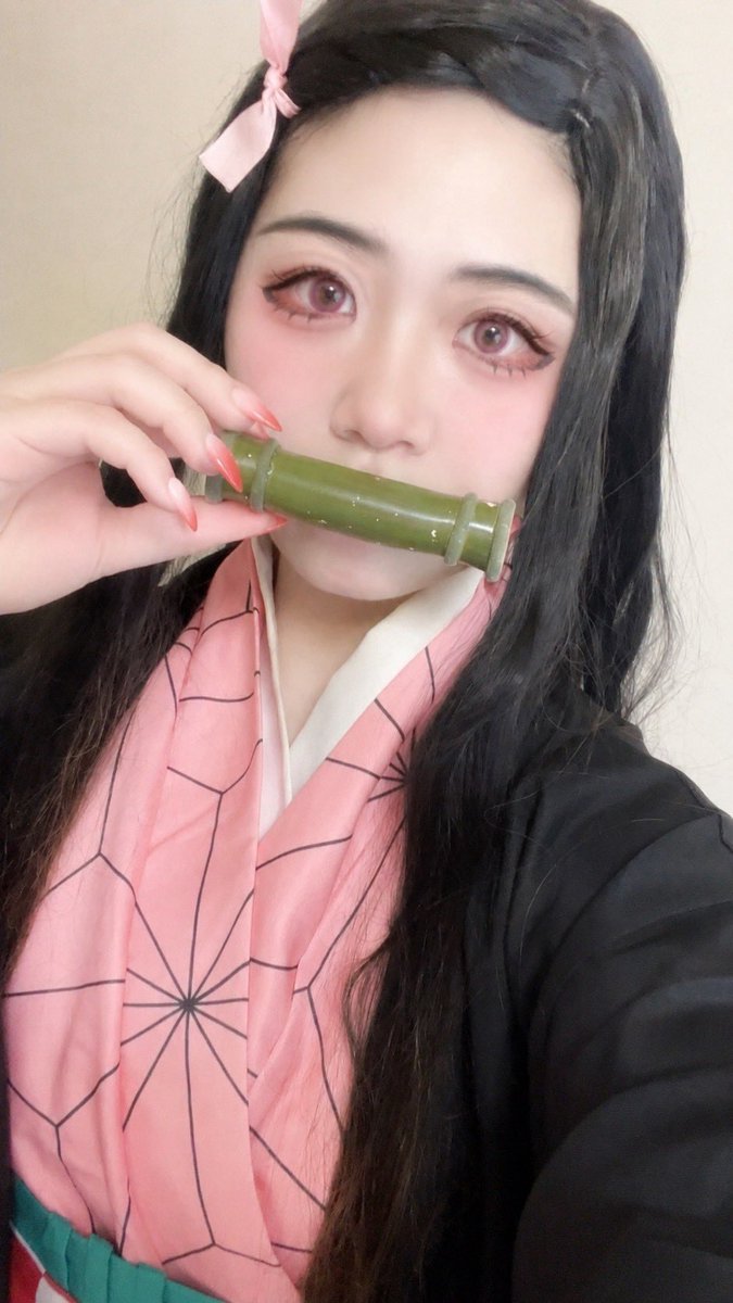 Nemuri__sleep__'s tweet photo. [Cosplay]

お久でしました……！

※ネイル加工 https://t.co/6tFgzCNNxw