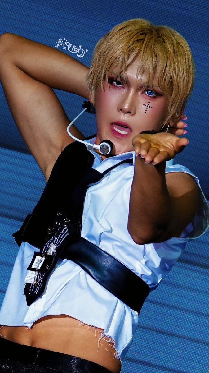 XLOV ASIA TOUR in BANGKOK ヒョン XLOV Expands Asia Tour to Six Cities