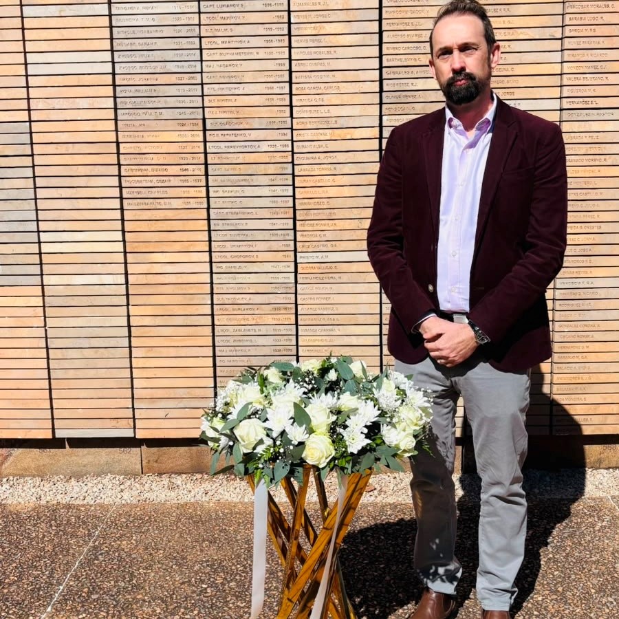 freedomparksa's tweet photo. Today, the Embassy of Cuba laid a wreath at Freedom Park’s Wall of Names to commemorate the Centenary of Commander in Chief Fidel Castro and honour Cuban international fighters who fell on African soil.
#internationalsolidarity #freedomparkheritagesite
@EmbassyCubaZA https://t.co/E2zTWZUfTA