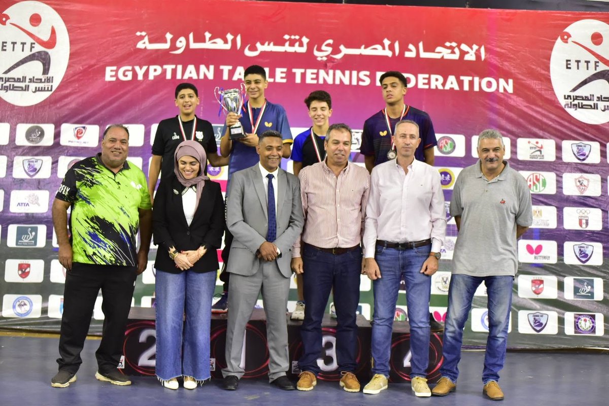 ETTF_EG's tweet photo. لقطات من تكريم أصحاب المراكز الأولى باليوم الأخير من بطولة الجمهورية الثالثة لعام 2026  لمرحلة الناشئين والناشئات تحت 17 سنة والمقامة بالصالة المغطاة رقم 2 باستاد القاهرة في الفترة من 5 وحتى 10 أغسطس 2026 🏓🇪🇬 https://t.co/HD8CkbILmk