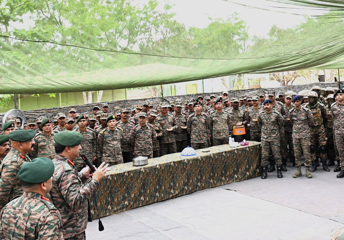 IaSouthern's tweet photo. Lt Gen Rajesh Pushkar, AVSM, VSM, #ArmyCommander, #SouthernCommand visited #Secunderabad Military Station to assess operational preparedness and capability development initiatives of #BisonDivision and Telangana & Andhra Sub Area (#TASA).
He was briefed on mission readiness, training excellence, amphibious capabilities and technology integration. He also inaugurated the E-Bike Facility at Secunderabad Station, promoting sustainable mobility, smart infrastructure and energy-efficient practices.
During the visit, the Army Commander delivered a talk on โEvolution of Land Power: Indian Contextโ to the 50th Higher Air Command Course at the #CollegeOfAirWarfare, highlighting #Jointness, multi-domain operations, the Whole of Nation Approach and capability transformation.
He commended the formations for their professionalism, dedication and high standards of performance, exhorting all ranks to sustain the momentum towards operational excellence and capability enhancement.
#IndianArmy
#TechAbsorption
#Atmanirbharta
@adgpi
@PRODefPune
@dprohyd