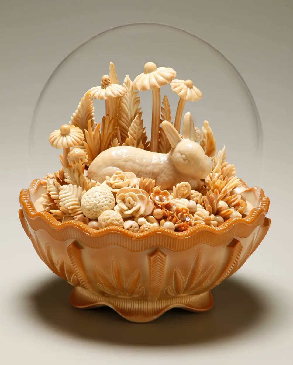 DesignSwan's tweet photo. Amber Cowan’s Whimsical Glass Cloches Hide Tiny Fairytale Worlds
https://t.co/ANcPz1HDQf https://t.co/xmJAMA7Y4j