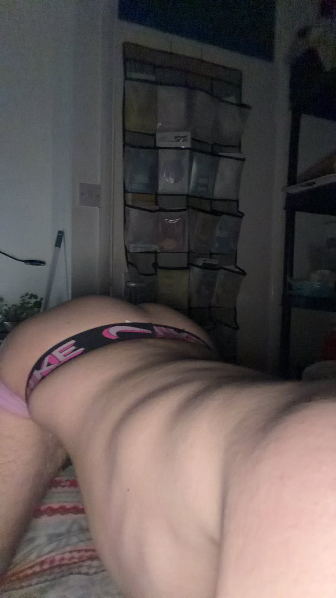 subboynath's tweet photo. Who likes smooth boy pussy? 

#submissve #bottom #twink https://t.co/iQ0zMweVpq