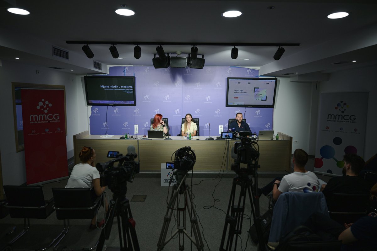 OgiMarkovic7's tweet photo. With @rccint support, @MrezazamladeCG presented the results of the research "Study on the Visibility, Representation and Participation of Youth in the Media in Montenegro" 📰

In #Podgorica ☀️ we discussed how to have #youth as equal interlocutors expressing their own views 🤝🇪🇺 https://t.co/BWLi34f3Jp