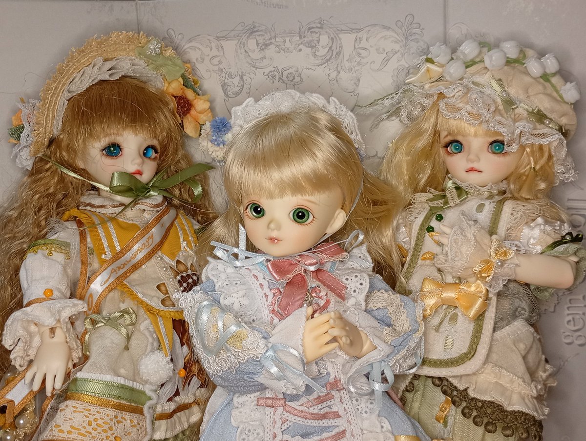 tom2310doll's tweet photo. リズ達も正装!
幸せ
#GemofDoll #yoly #BlueFairy https://t.co/OUR0lb7Riv