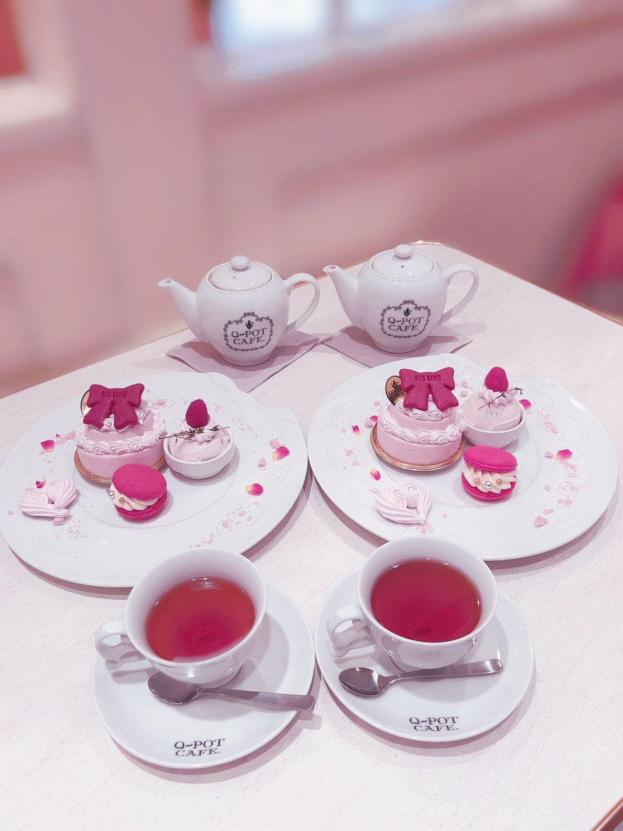 2leolx's tweet photo. 📍Q-pot CAFE. 日比谷シャンテ
新作のメニュー食べてきた♡
プレートが写真通りかわいすぎる🍓🎀 https://t.co/7QultNozqk