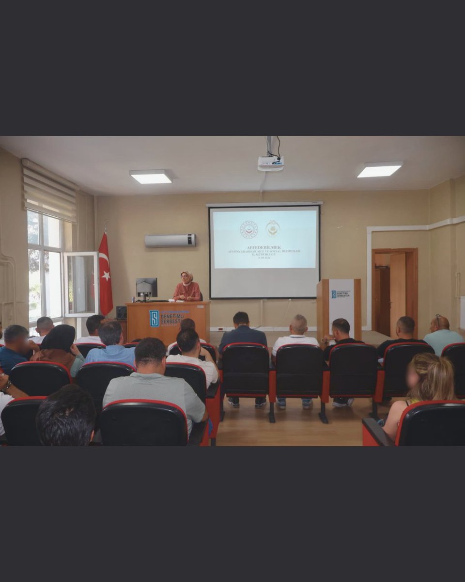 AfyonDsm03's tweet photo. Afyonkarahisar Aile ve Sosyal Hizmetler İl Müdürlüğü tarafından 65 yükümlünün katılımıyla "Affedebilmek " konulu seminer düzenlenmiştir.
#Afyondsm #Seminer #Affedebilmek #cte #adaletbakanlığı https://t.co/FPJKHd9bHW