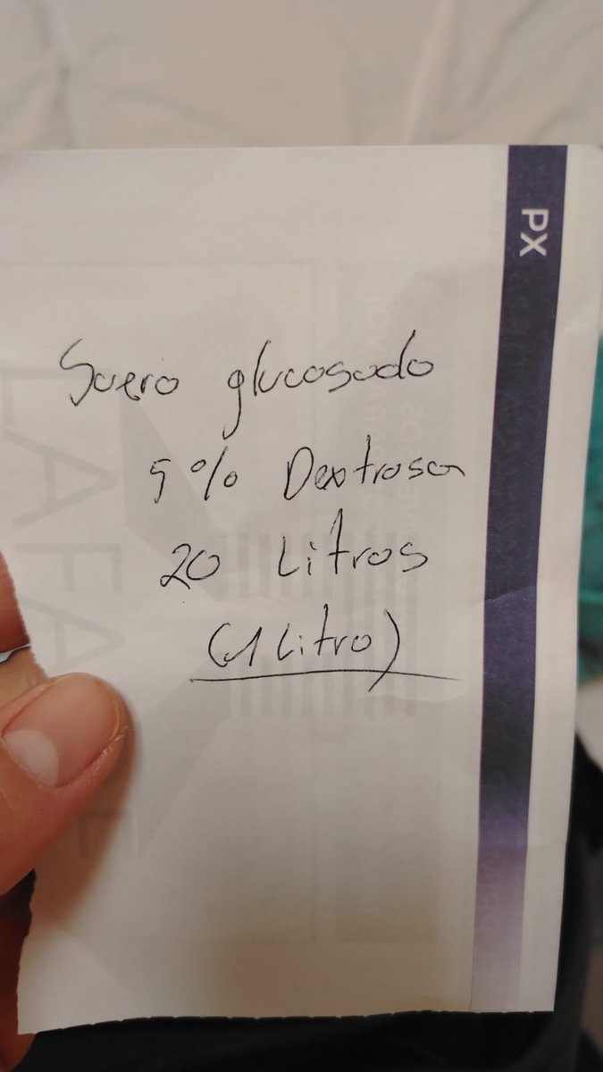 CaceresMisael's tweet photo. @sntparaguay @Telefuturo  @C9NParaguay  Bolapa este Dr Fretes, ni jeringas hay en IPS, mi papá se opera hoy, y hasta suero tuvimos que comprar 
Son una vergüenza, una falta de respeto al asegurado
@IPSParaguay https://t.co/dhrAjnVr1A