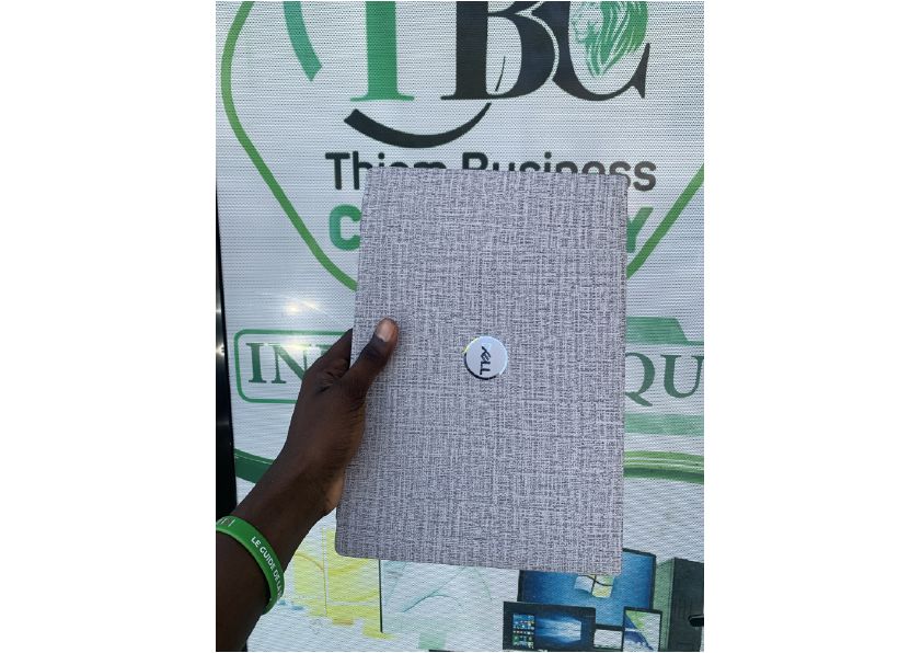 tbcservice2020's tweet photo. ☎️77 571 66 39
💵Prix: 350.000 fr cfa
💻Dell latitude 7450 (14’pouce)
✨* Processeur : Intel Core Ultra 7 165U vPro, 12 cœurs / 14 threads, jusqu’à 4,9 GHz
🚆Ram: 32go
📀Stockage : 256 ssd
🔋Etat batterie excellent
* Écran : 14” FHD+ 1920×1200, IPS, https://t.co/xNLZ89tE7p