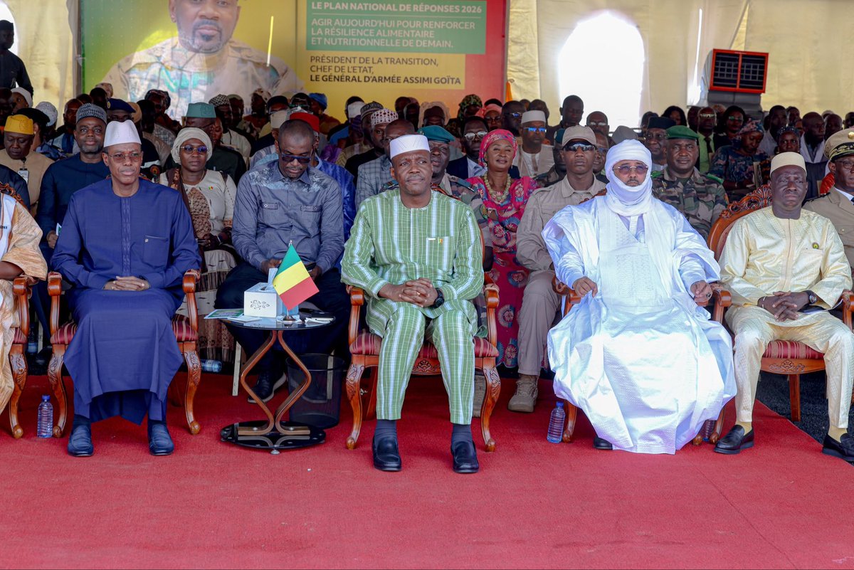 GouvMali's tweet photo. Le Premier ministre, le Général de Division Abdoulaye Maïga, au nom du Général d’Armée Assimi Goïta, Président de la Transition, Chef de l’État, a procédé à son lancement officiel ce mardi 11 août 2026 à l’Office des Produits Agricoles du Mali (OPAM). https://t.co/mb4u6PeUQ9