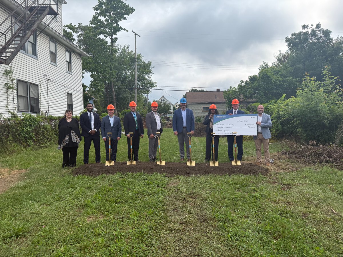 CLEHabitat's tweet photo. Thank you to Dollar Bank for partnering to build a home and help change a community.

You don’t just give back; you show up and lend a hand. We can’t wait to see you out on site this fall! https://t.co/M705gRO6nz
