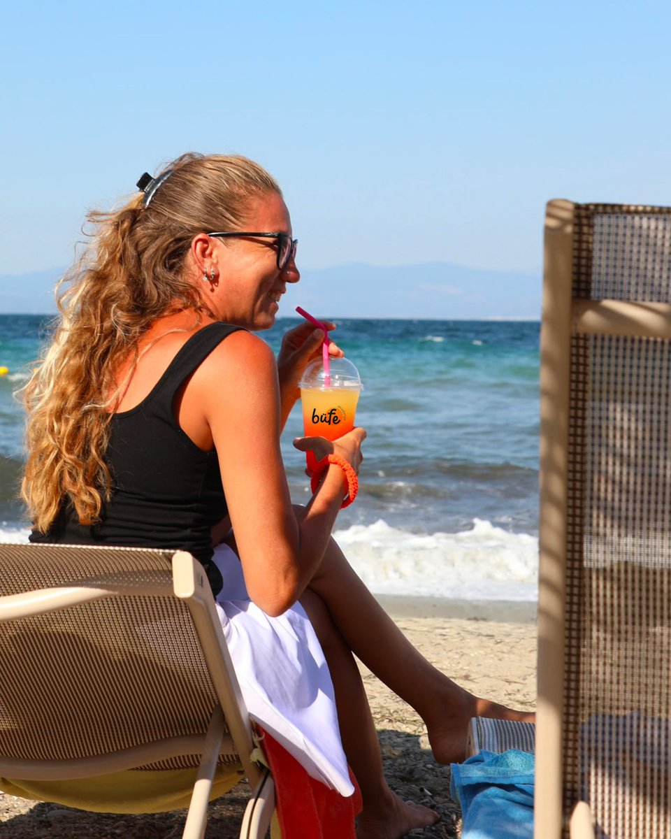 denizdalgic's tweet photo. Plaj Mudanya çok güzel, gelsenize! 🩵☀️

Güzelyalı Sahili’nde açtığımız Plaj Mudanya’nın tadını çıkarıyoruz. 
Çok yakında yeni plajlarımız da açılacak. 
Keyfiniz daim olsun diye… https://t.co/nmbQMOZFhB