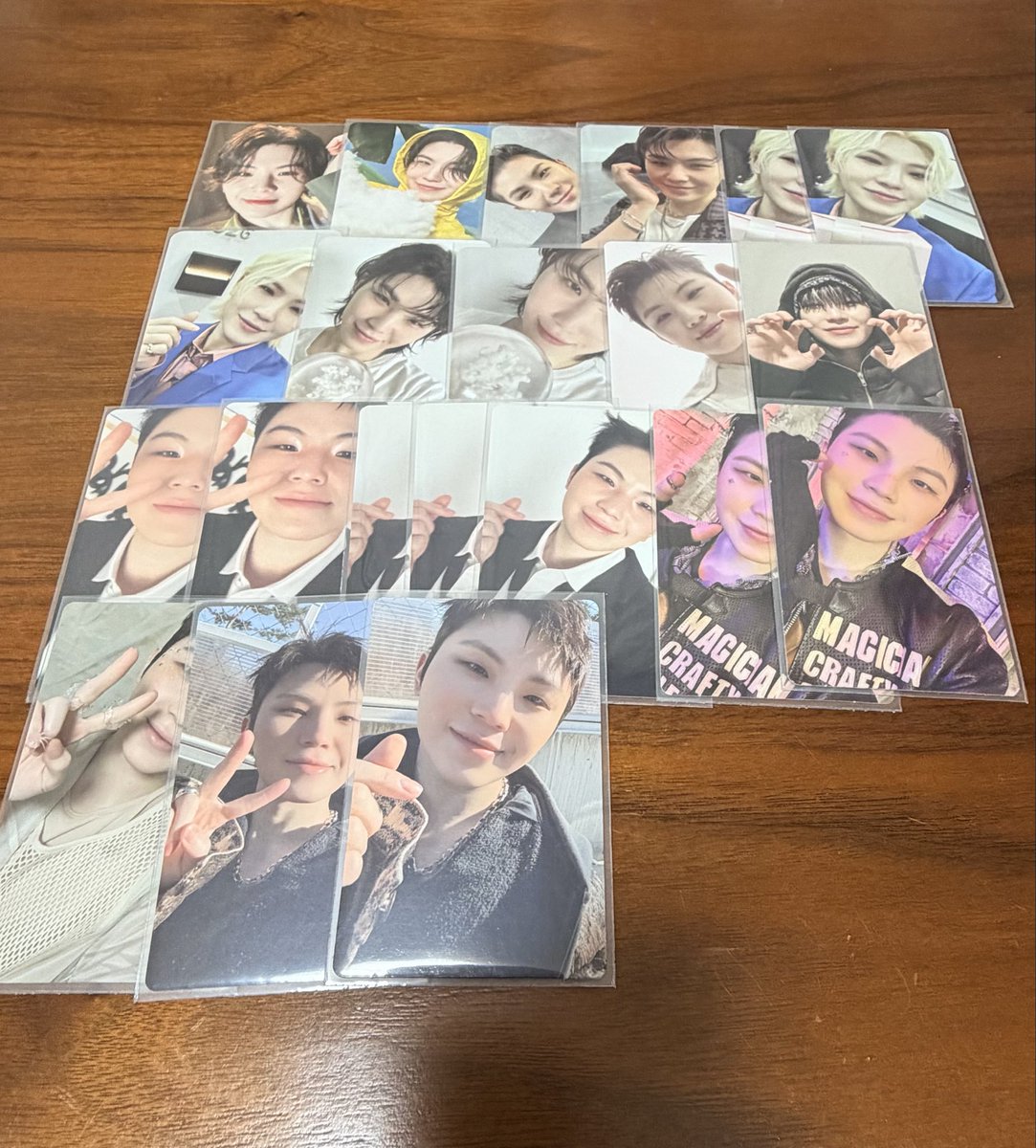 lqqs_96s's tweet photo. SEVENTEEN セブチ　トレカ　買取　

お譲り先を探しています

譲:🐱🦊🍚

求:💰50円〜/枚
※トレカによって金額が異なります
※来場特典・特典類は別途価格設定

📦郵送
💳PayPay／銀行振込
🫶🏻複数枚まとめて大歓迎◎

お気軽にお声掛けください🤍 https://t.co/Bt68X5Qrlc