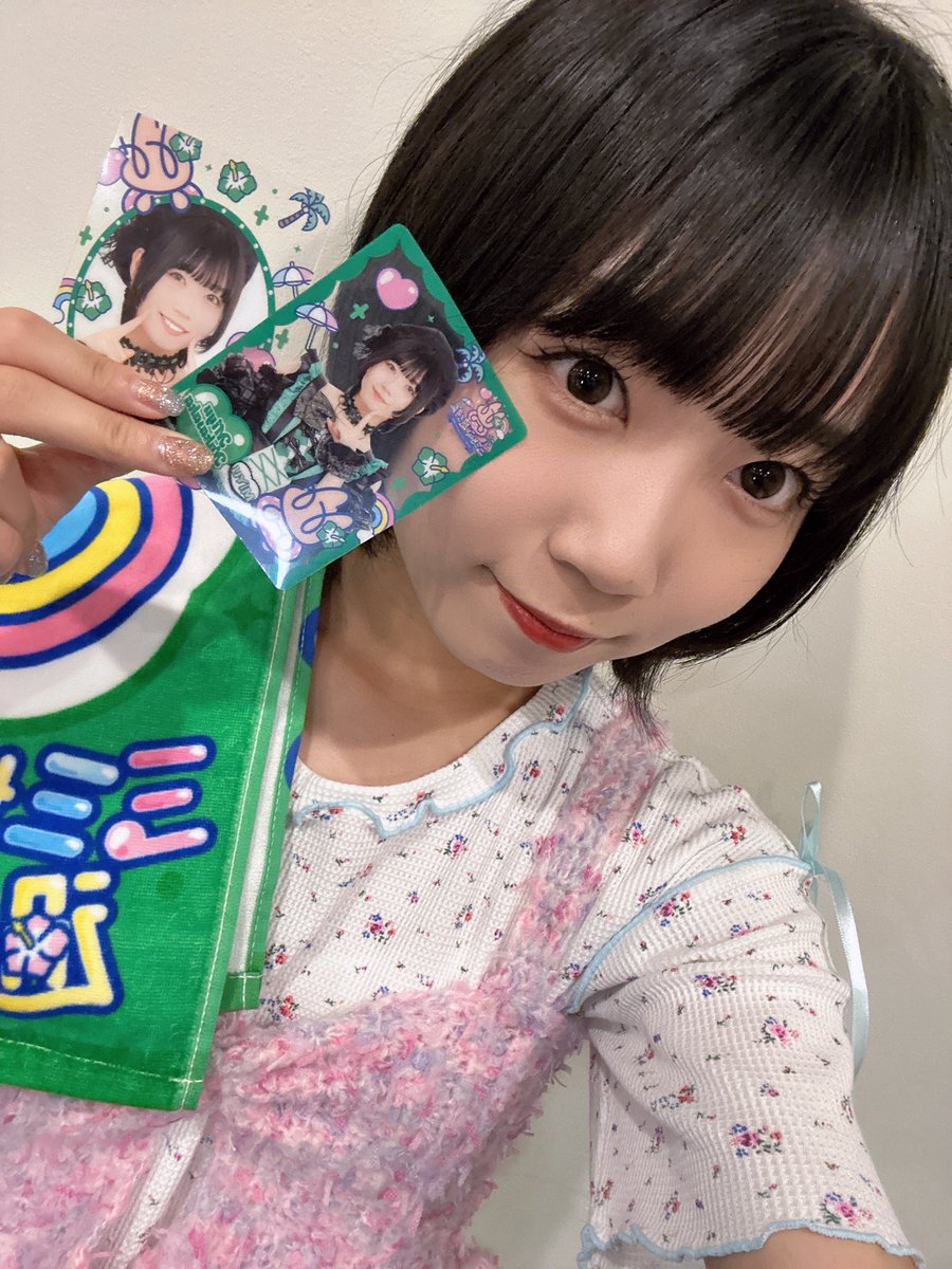 nakachan_0611's tweet photo. #ミミちゃんと過ごす夏 🌺
大阪公演まで後3日！！！
みんなの手元にグッズが届き始めたみたい！
一緒にまみどりに染まりましょ〜💚
まだまだみんなを待ってるよ〜⬇️
https://t.co/3sFd5EUvUr
#ミミフィーユ https://t.co/t8Hi3uR4RK