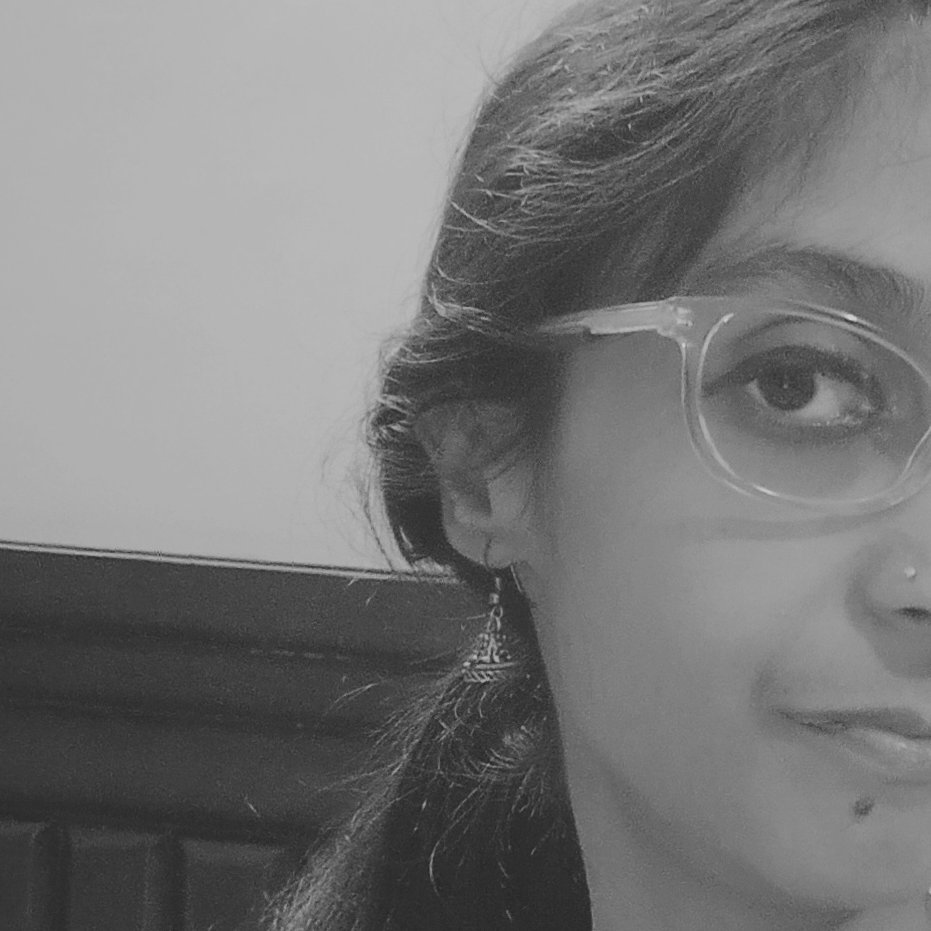 ShrutiMeherwal's tweet photo. @Himanirajput_hs Black and white #life #pixo 
🖤🤍 https://t.co/ysUqUTuMCs