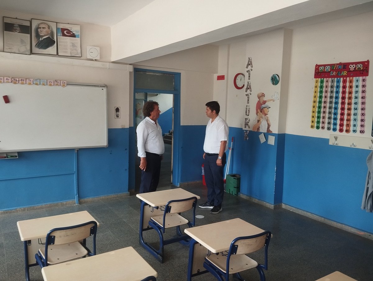 asarcikmem's tweet photo. 2026-2027 eğitim-öğretim yılına hazırlık durumu, iş sağlığı ve güvenliği ve okul güvenliği hakkında inceleme ve değerlendirmelerde bulundu.
@tcmeb @samsunmem @MustafaZDL4 https://t.co/mRk96SVn3C