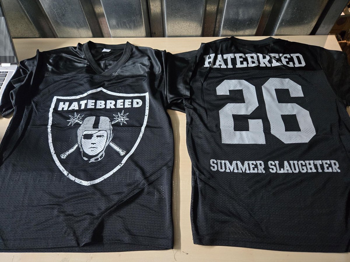 hatebreed's tweet photo. Jerseys in the store! Summer Slaughter leg 2 starts Aug. 20th in ABQ! https://t.co/ony9k1Wuv3 https://t.co/6IkEMEiZba