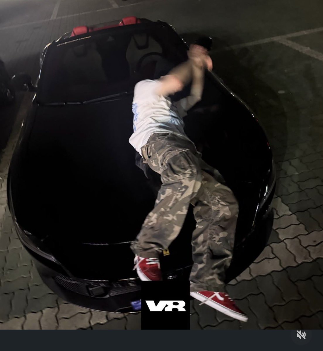 chweposts's tweet photo. is this vernon’s new car 😆 https://t.co/2OE2b1BR9P
