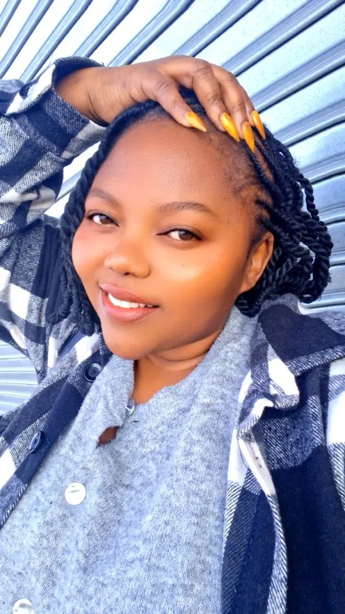 RakgadiVee's tweet photo. Happy birthday to me🎂🎂🥰🥰🥰 https://t.co/r3gwmU9MOW