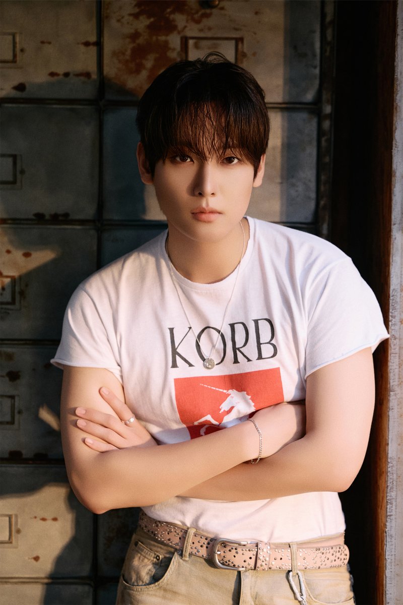 SF9official's tweet photo. SF9 2nd Album 【TENACITY】
INTEND🔥 #인성

➠RELEASE 2026.08.26 6PM (KST)

#SF9 #에스에프나인 #TENACITY #INSEONG https://t.co/5LMNZTFzM1