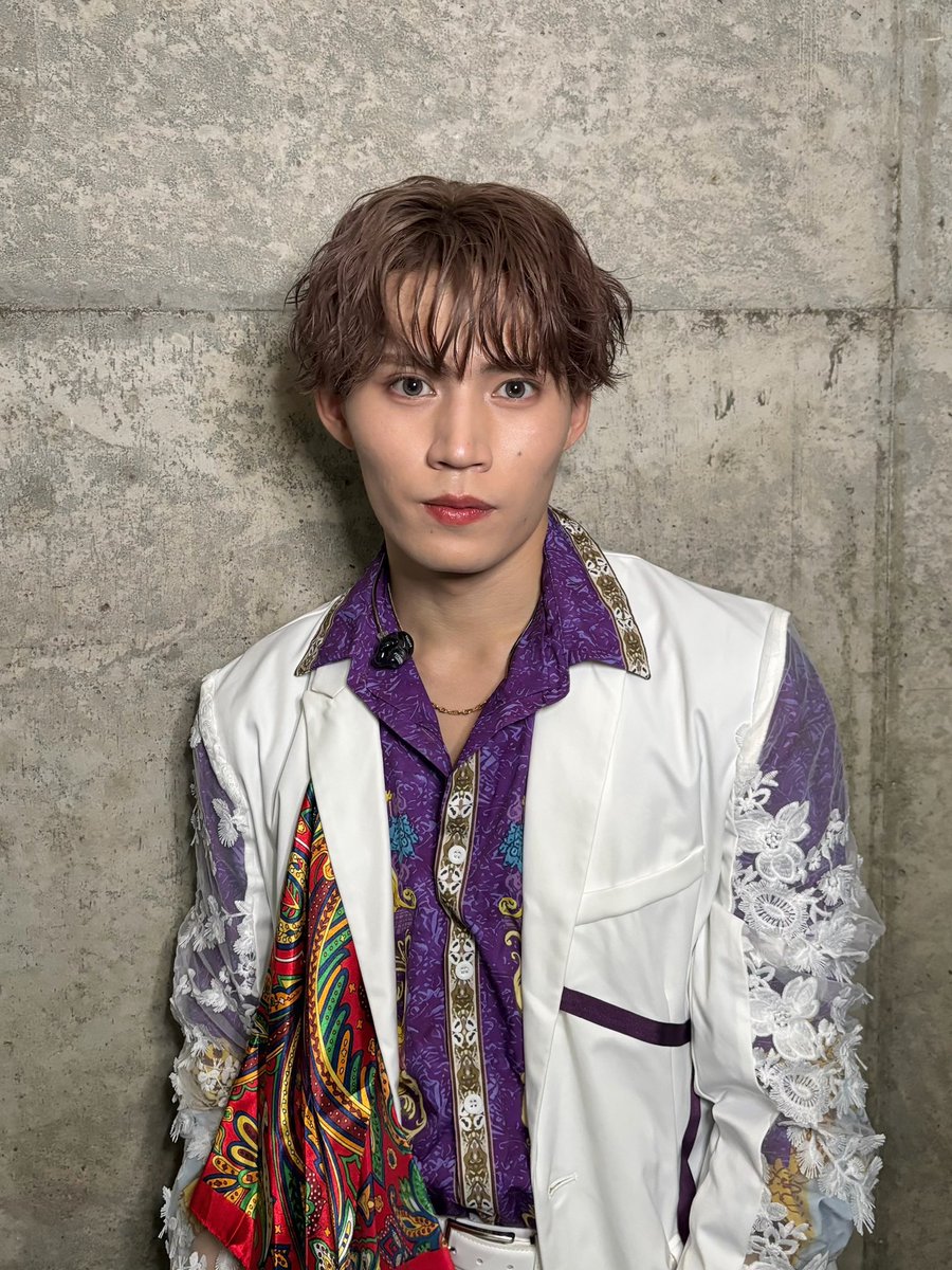 takubo_official's tweet photo. Resplandorふたたび

#EBiDAN  
#Yes_EBiDAN15th  
#エビダン 
#BUDDiiS
#本日のたくや https://t.co/aqJaalAXyK