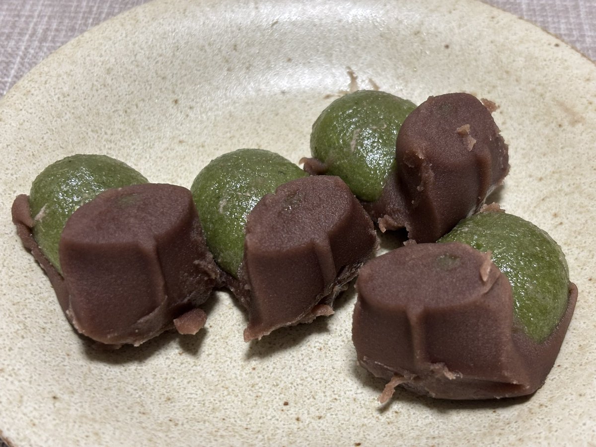 Vegetable_Jr's tweet photo. 今回の富士吉田出張の戦利品。早速、三島駅で買った福太郎をいただく。 https://t.co/jYwY3qF0pT