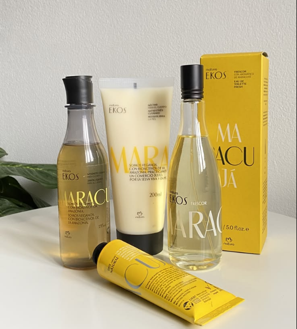 edstressed's tweet photo. Gente, separei alguns produtos que eu realmente indico! 🥰E a melhor parte: eles já estão em promoção e, comprando pelo link da minha Loja Natura, você ainda ganha 15% de desconto com o cupom que estou liberando. 📷Vale a pena aproveitar📷https://t.co/5reMabhvXR https://t.co/Sui3W2DoB2