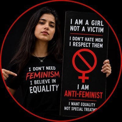 Jimspatriarch's tweet photo. Referring to your profile picture which suggests that you believe in equality . But in what?
 Now referring to you tweet below it is good tweet supporting antifeminist and hard-core masculine leadership at home ❤️😊 https://t.co/dRmsDfkLtQ