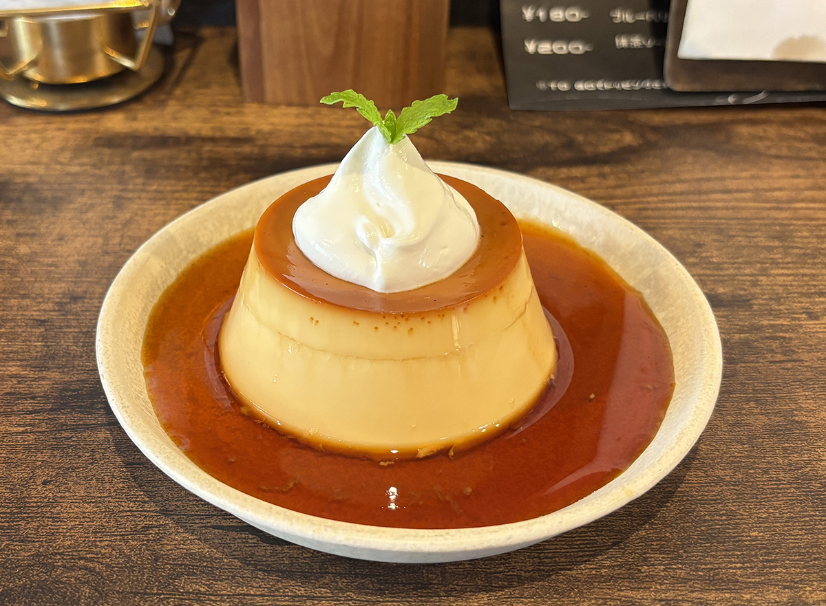 mpflute's tweet photo. i COF TO ALC
ii カンノンコーヒー 名駅店
iii 茶房万葉人
iv Mr.Tono cafe（佐渡） https://t.co/K7hPYEIEJN