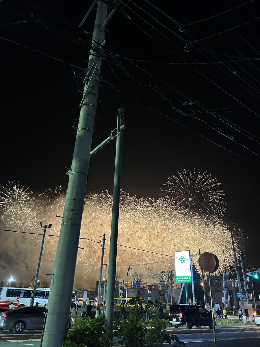 asukasin00's tweet photo. 今年も行けましたよ花火🎇 https://t.co/JsEbu7ikgS