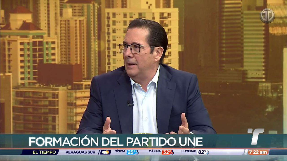 TReporta's tweet photo. “Si tú eres de esta familia que pasas horas en el tráfico, o que simplemente no te llega el agua por mucho tiempo, o que te has frustrado porque estudias y no encuentras trabajo, o porque sientes que a nadie le importa tu vida, ese es un sentimiento que está muy marcado, que he encontrado en este recorrido a nivel nacional, que he podido conversar con muchas familias panameñas”, @MartinTorrijos, expresidente de la República.