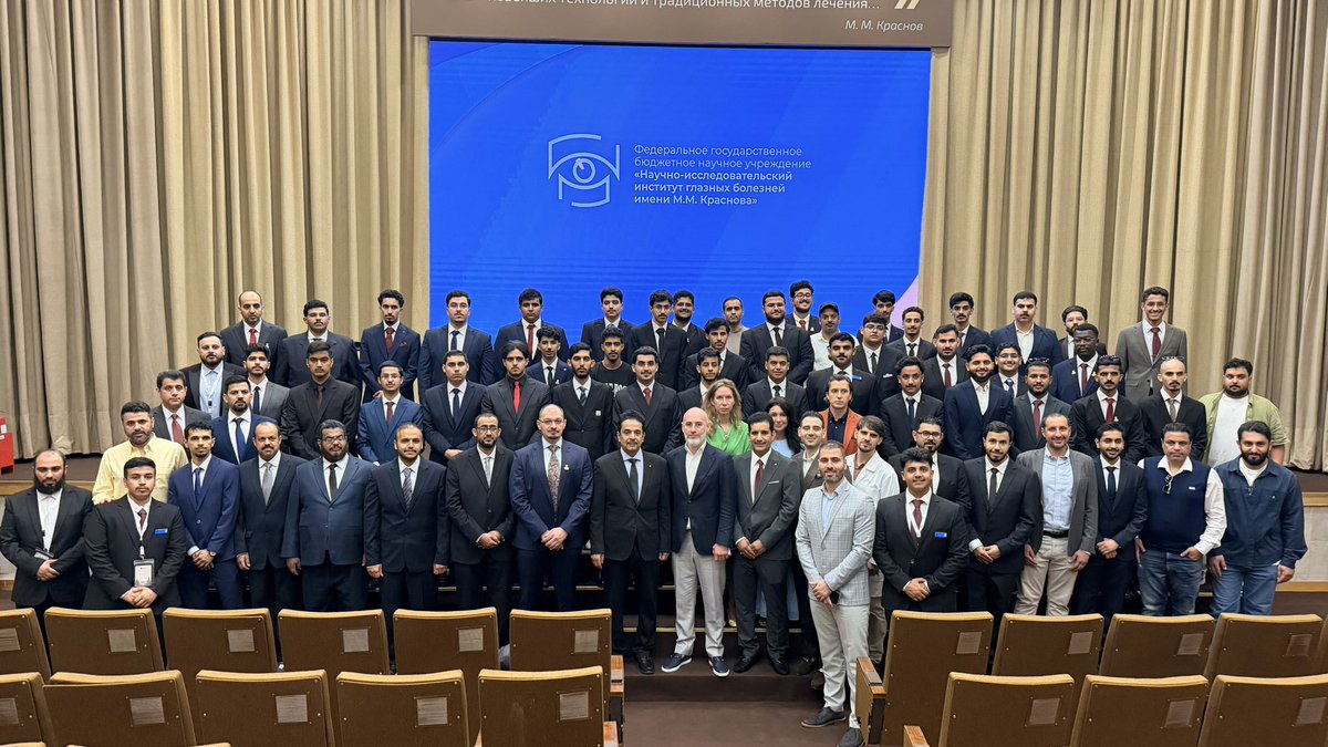 h1aitham's tweet photo. تشرفت بتمثيل جامعة الملك سعود والمملكة العربية السعودية في الرحلة العلمية والثقافية إلى روسيا 🇸🇦🇷🇺

ومن أبرز محطاتها زيارة سفارة المملكة واللقاء بسعادة سفير خادم الحرمين الشريفين لدى جمهورية روسيا الاتحادية، الأستاذ سامي بن محمد السدحان

تجربة أعتز بها وفخر بتمثيل وطني وجامعتي💙 https://t.co/V1FBYPmzsA
