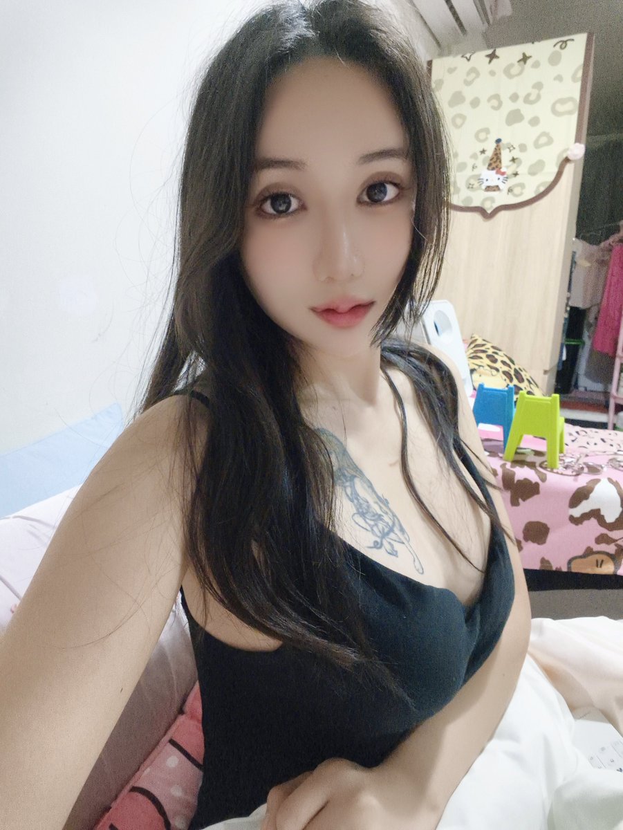 Candyfi4f's tweet photo. 🐈喵 https://t.co/wuZqGJLhU5