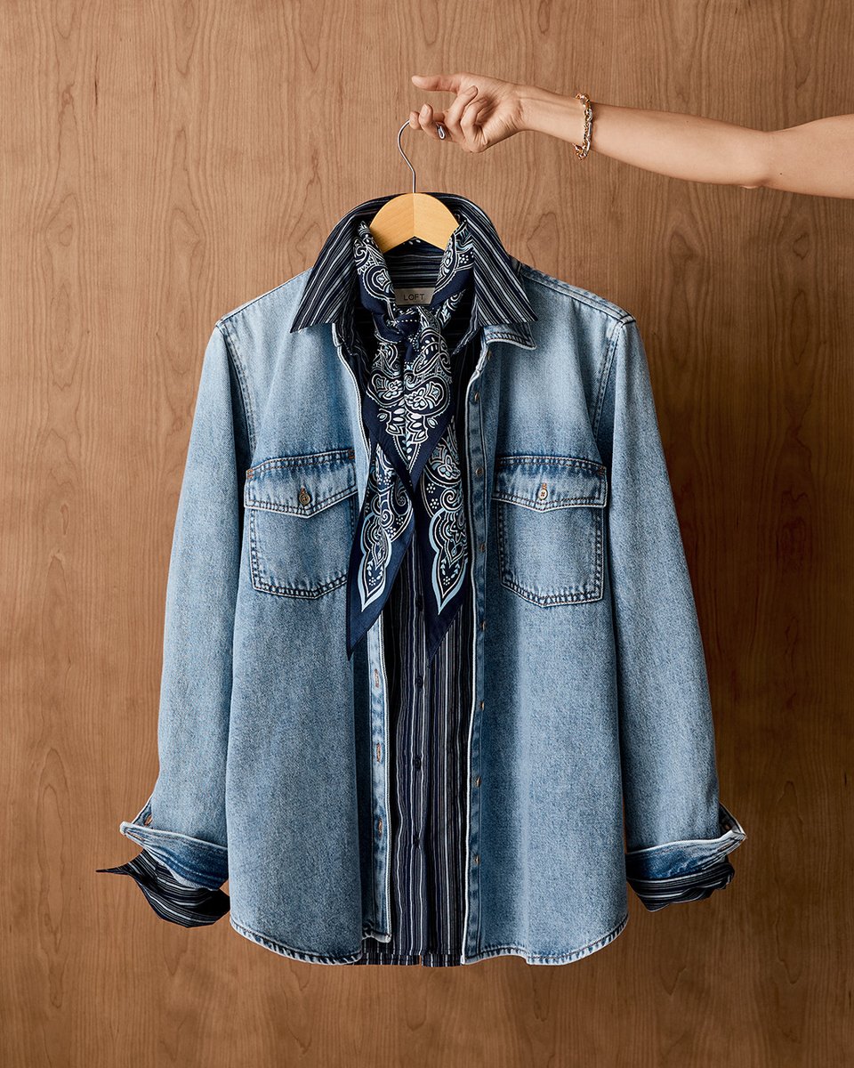 LOFT's tweet photo. Layering 101: Mix textures + prints https://t.co/o2AwaDSCCq