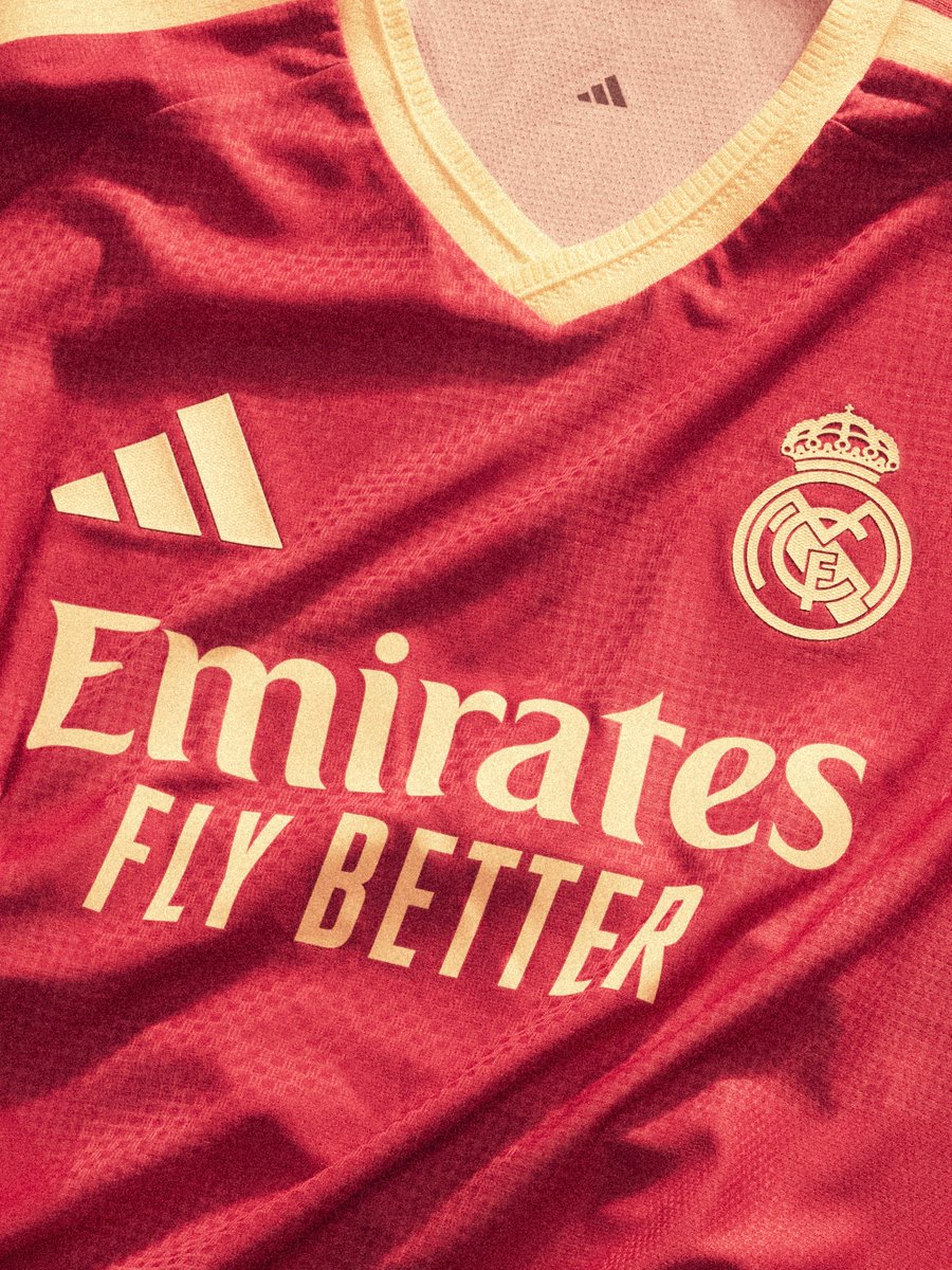 realmadrid's tweet photo. 😍 La magia se esconde en los detalles...
@adidasfootball https://t.co/muRq4Tz3aj