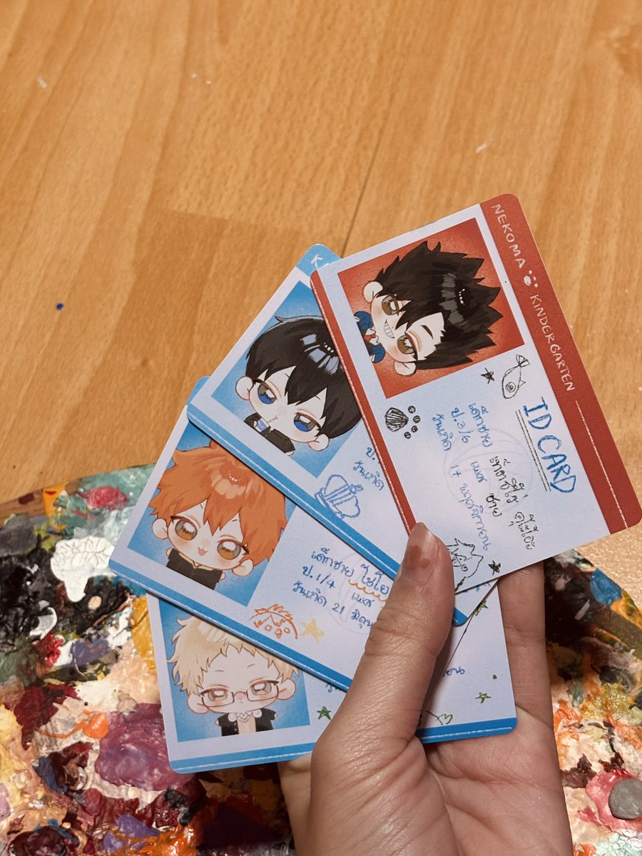 itssleep_time's tweet photo. #ตลาดนัดไฮคิว เปิดพรีบัตรนักเรียน PVC card ใบละ 50 บาทค่ะ! เค้าวาดเองคับบบ ปิดพรีวันเสาร์ ส่งของวันอาทิตย์ค่ะ! https://t.co/JlGud73EBk