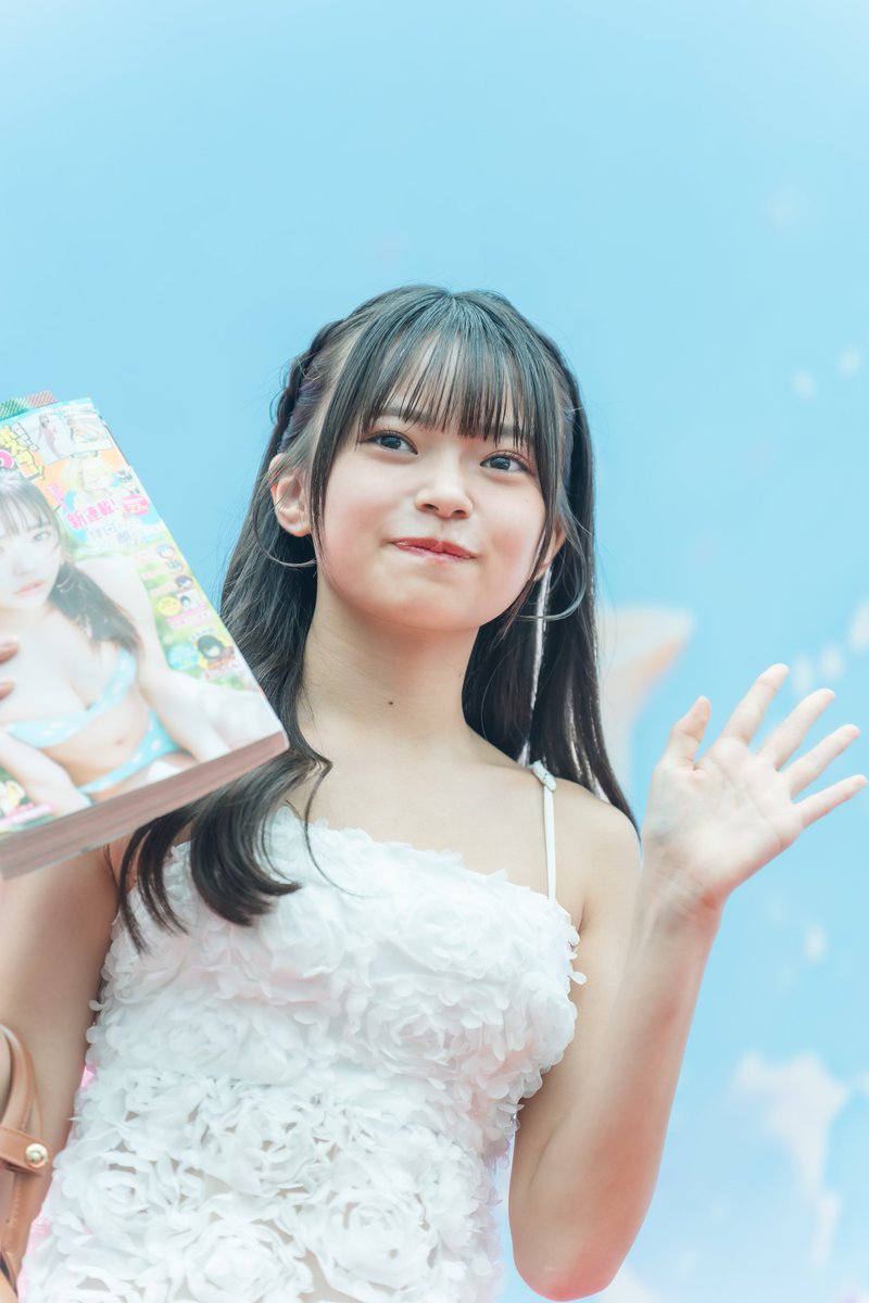 tys_sakai's tweet photo. ランウェイ②本人表紙の雑誌とともに
小森香乃
近代麻雀水着祭2026
𝐓𝐇𝐄 𝐂𝐎𝐋𝐋𝐄𝐂𝐓𝐈𝐎𝐍 𝐬𝐮𝐠𝐚𝐫
2026.07.02 東京サマーランド
#小森香乃 #近代麻雀水着祭2026
※掲載許可確認済 https://t.co/FWbkvXFHrg