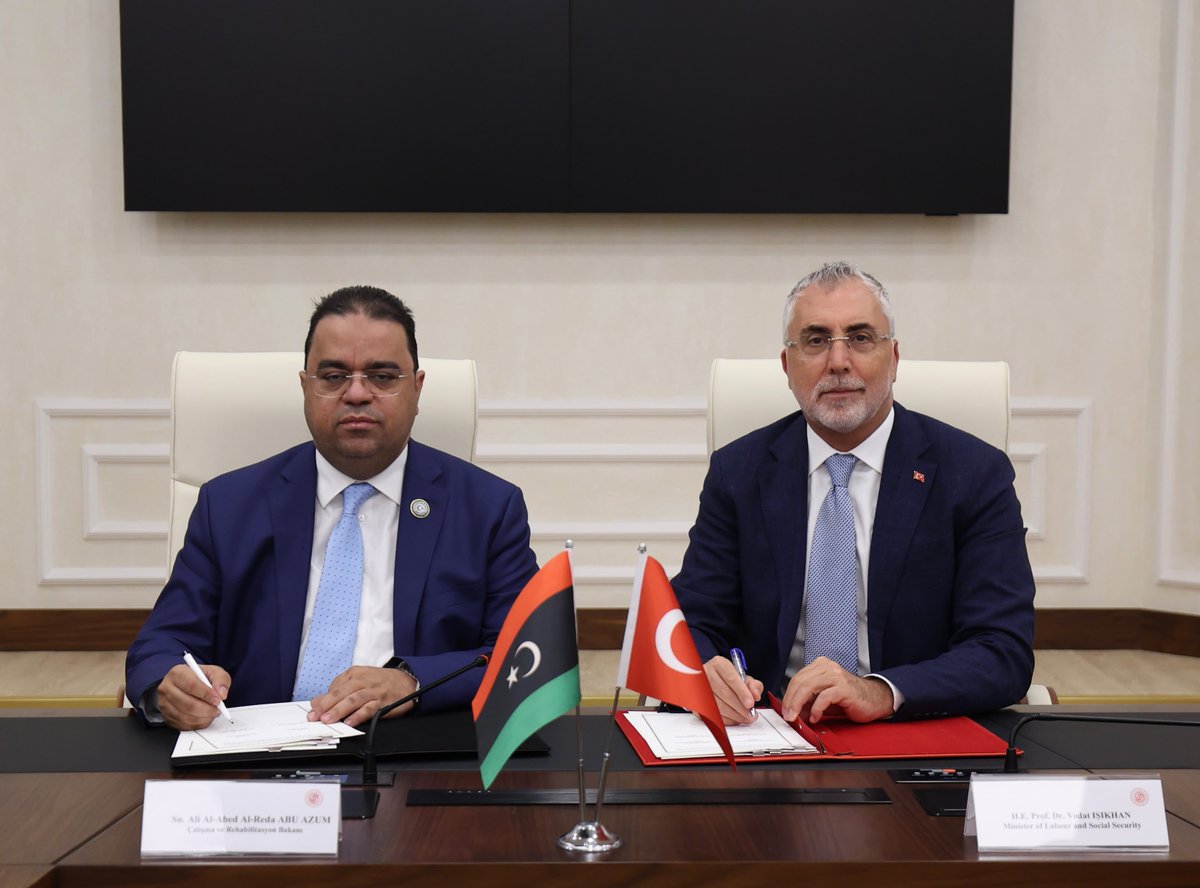 isikhanvedat's tweet photo. Libya Çalışma ve Rehabilitasyon Bakanı Sayın Ali Al-Abed Al-Rida ile Bakanlıklarımız arasında Çalışma ve İstihdam Alanlarında İşbirliğine Yönelik Mutabakat Zaptı’nı imzaladık.🇹🇷🇱🇾 

Böylelikle bu alanlarda iş birliğimizi güçlendirmeye, bilgi ve tecrübelerimizi aktarmaya giden yolda önemli bir adımı attık. Ortak Çalışma Komisyonumuzun hazırlayacağı eylem planlarının hedeflerini ve yol haritasını ele aldık.

Kardeş ülke Libya ile mesleki eğitimden istihdama, iş sağlığı ve güvenliğinden sosyal güvenliğe kadar birçok alanda politikalarımızı paylaşacağız.🤝