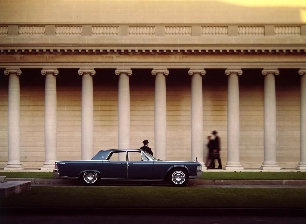 luusssso's tweet photo. Beautifully photographed cars from Ford Motor Company’s 1969 lineup https://t.co/OwI5nfC1je