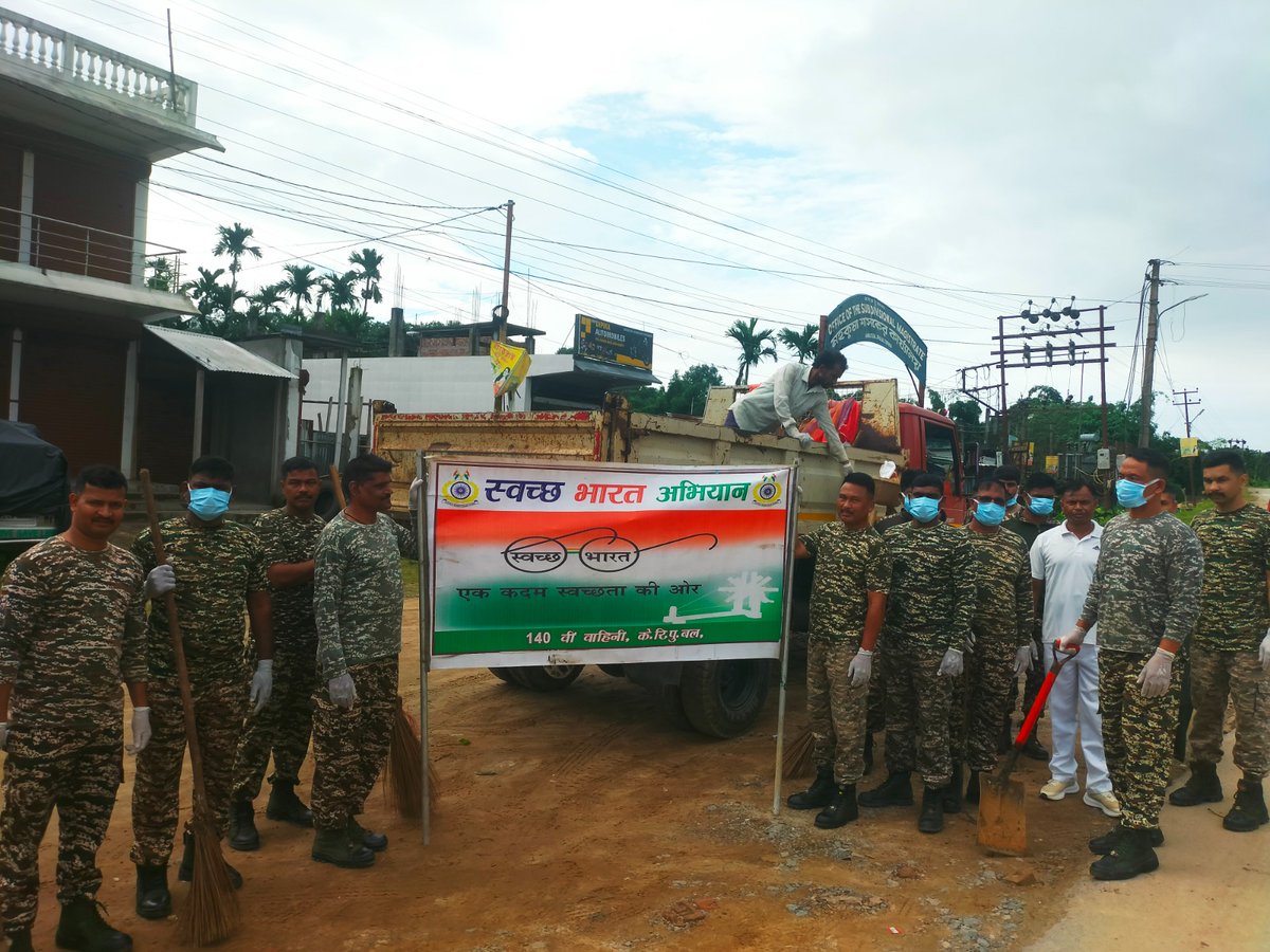 crpf140bn's tweet photo. "On the occasion of  80th Independence Day celebrations, a Special Cleanliness Drive under the Swachh Bharat Abhiyan initiative was successfully organized at Dalubari Market by  The140 Bn CRPF, in collaboration with the Ambassa Municipal Council, from 0700 hrs to 0800 hrs today." https://t.co/ANuXh9yLDf