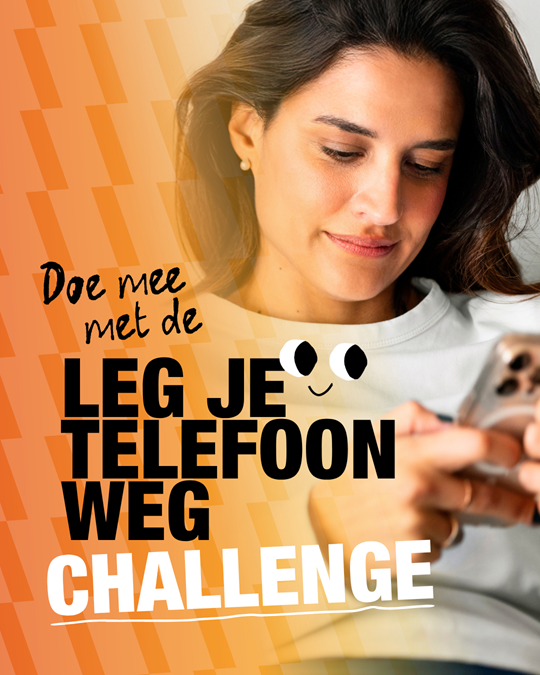 wijzijnmind's tweet photo. Wat zou er gebeuren als je je telefoon een week bijna niet gebruikt? Minder scrollen. Minder meldingen. Meer rust, aandacht en écht contact. 
Van 21 t/m 27 september is de Leg je telefoon weg challenge van MIND. Durf jij het aan? Doe mee: https://t.co/La5KP96SlW #LegJeTelefoonWeg https://t.co/QDsuFLPiYn