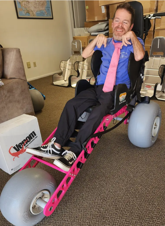 ExtremeMotus's tweet photo. Ainsley's Angels Partners with Extreme Motus
Extreme Motus partnered with the nonprofit Ainsley's Angels of America to make 'The Ainsley' — a pink edition of our all-terrain wheelchair.
#ExtremeMotus #AllTerrainWheelchair
https://t.co/ci1mqZi6mv https://t.co/ZCMdonCJJr