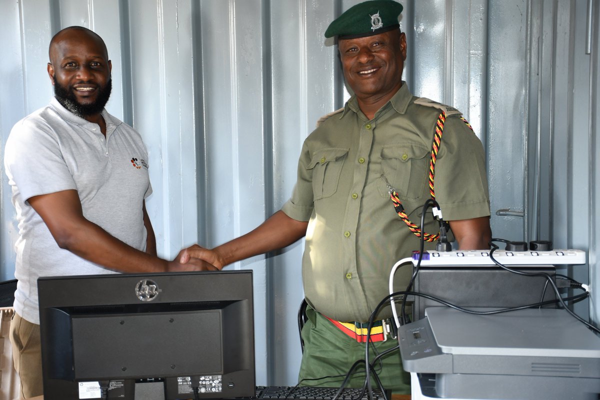 lrf_ke's tweet photo. Today we donated a fully equipped desktop computer setup and a multi-functional photocopy and printing machine to the AJS desk at the Isiolo Main Prison. The aim of this initiative is to enhance the documentation of paralegal work within the facility,.. https://t.co/14FgJQMXxe
