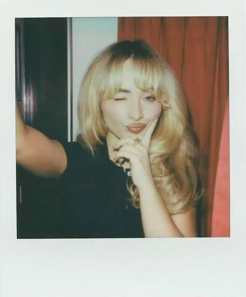 Starbrinaaaa's tweet photo. We need more Polaroids https://t.co/aXCfVb0c5i