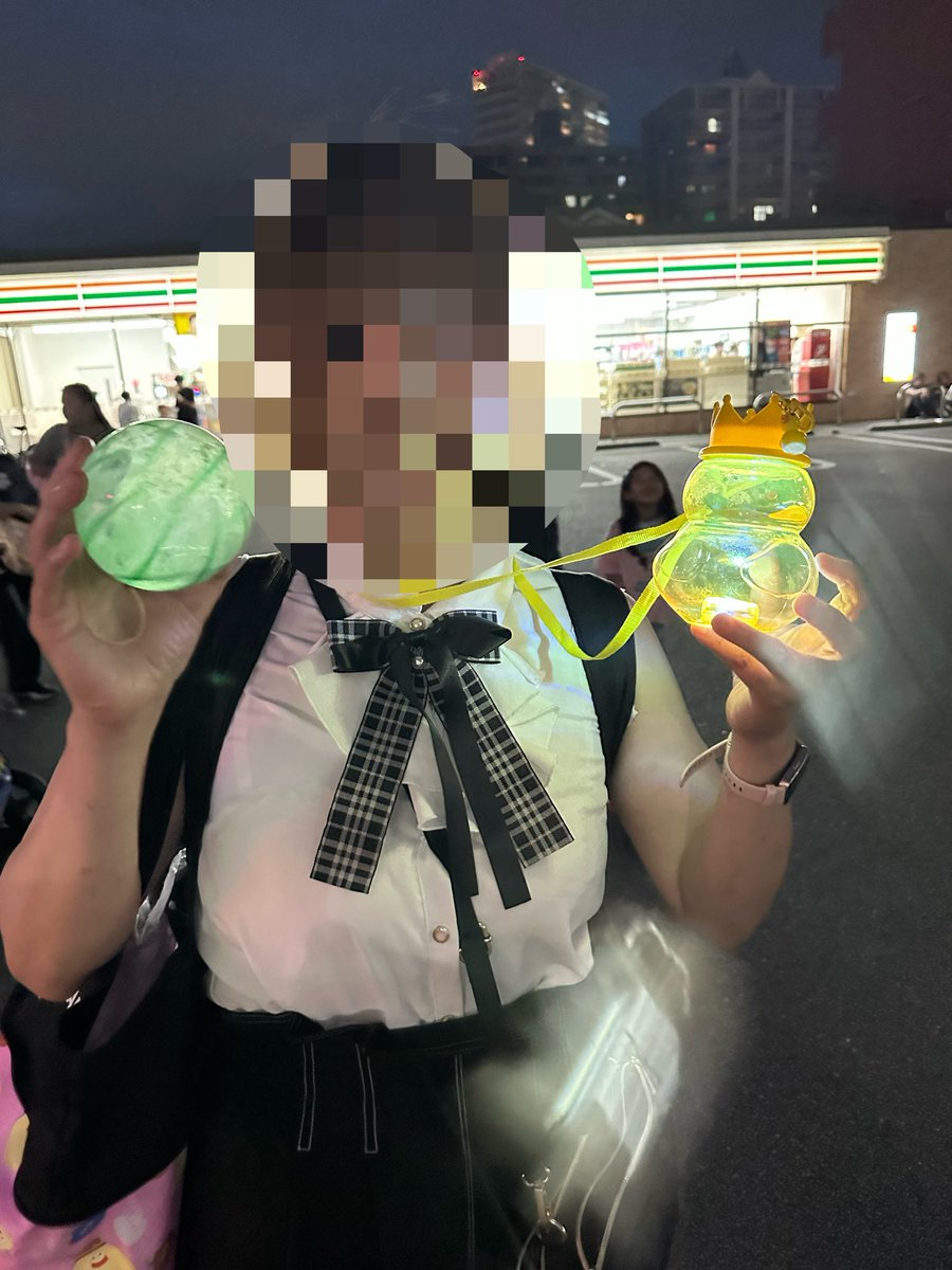 pu0217's tweet photo. 先週末は10数年ぶりに安城の七夕まつりに行ってきた。
規模が大きいし少し歩くとららぽーともあるから昼から夜までしっかり遊んできた☺️ https://t.co/L3gojo8Jrd