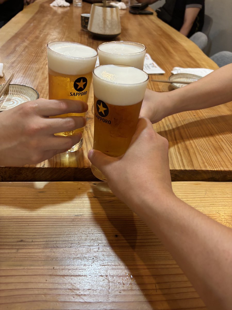 mahi3245's tweet photo. 高校の同級生たちと！
写真無いけどミナミでも何軒か行けてよかった！ https://t.co/Ip95yEDVIi