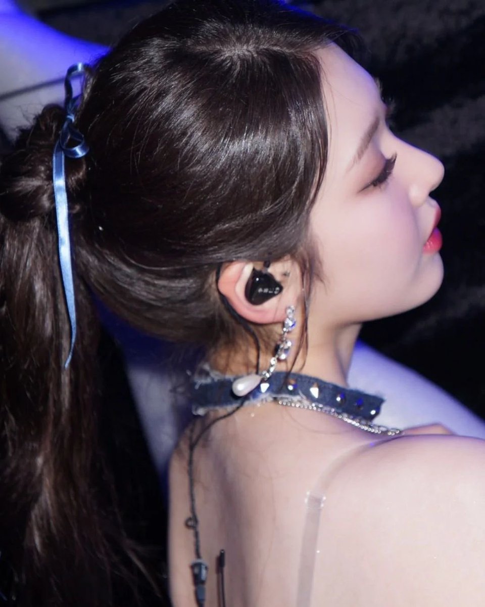 base_rora's tweet photo. 📢DROP THE TAGS FOR RORA 

📌 200 rep

18 YEARS OF RORANDERFUL
#RORA18EraBegins
#로라의_목소리로_물든_날
#RORAと一緒に成長してきた日々 https://t.co/VTmxCnkphp
