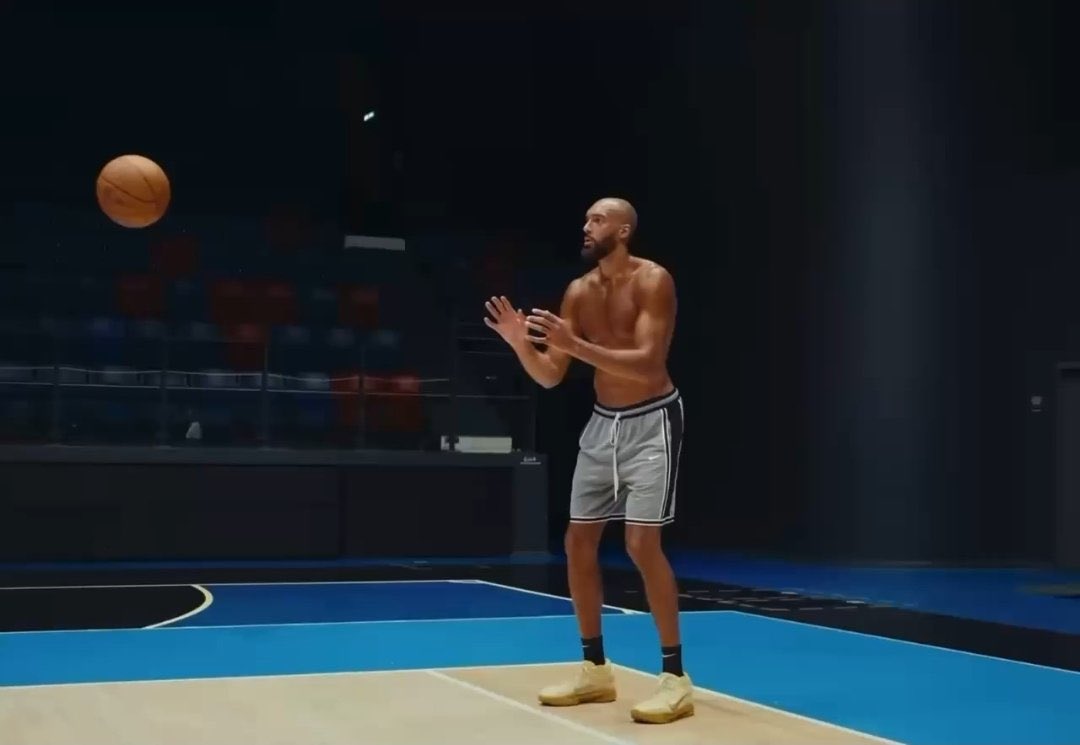 RebornKobe tweet picture