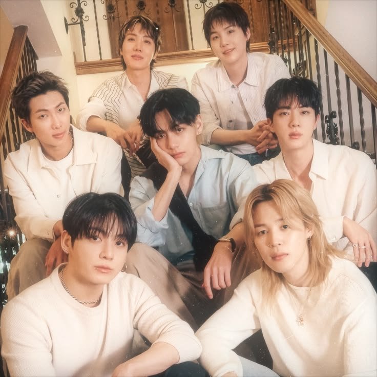 Childoftaehkook's tweet photo. سلام
رد شدنی سه تا ریپ بزن
ریت کن
بعد رد شو

WE LOVE YOU BTS 
WE LOVE YOU KIM NAMJOON 
WE LOVE YOU KIM SEOKJIN 
WE LOVE YOU MIN YOONGI 
WE LOVE YOU JUNG HOSEOK 
WE LOVE YOU PARK JIMIN 
WE LOVE YOU KIM TAEHYUNG 
WE LOVE YOU JEON JUNGKOOK https://t.co/3L08OITQpD